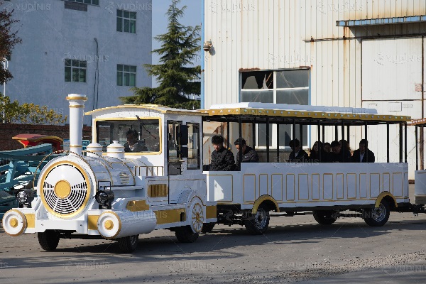 trackless train rides for parks